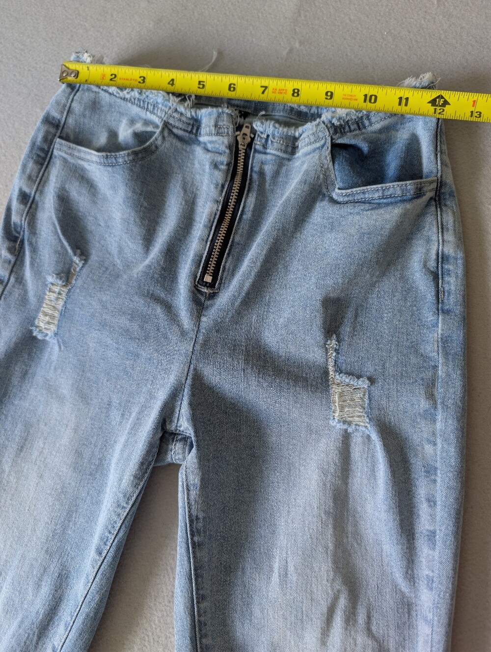 Y2K Style Raw Cut Distressed Light Wash Flare Jeans High Waist Size Small image 4